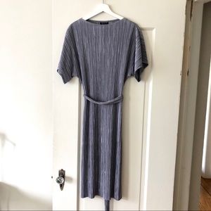 Topshop Silver Pleated Dress - size 4